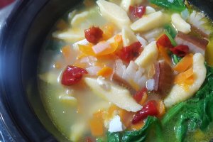 Supa de spanac cu sorici si smantana la slow cooker Crock Pot