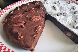 Desert prajitura cu ciocolata, banana si piureu de dovleac (fara gluten)