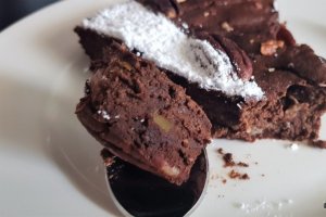 Desert prajitura cu ciocolata, banana si piureu de dovleac (fara gluten)