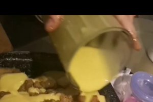 Piept de pui cu cartofi in sos de mustar cu miere