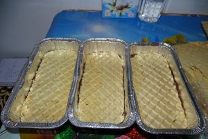 Desert ciocolata de casa cu cirese amare alcoolice si nuci pecan