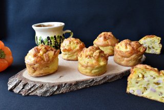 Briose cu sunca si cascaval - Reteta de aperitiv simplu si gustos