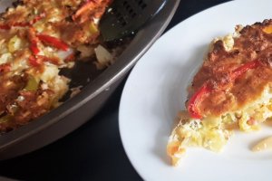 Aperitiv placinta de varza cu bacon si mozzarella
