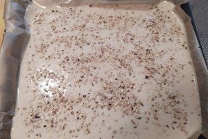 Desert semilune cu iaurt si aroma de spekulatus