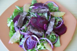 Salata cu portocale si carne de vita