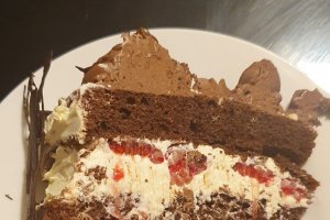 Desert tort cu ciocolata neagra si alba