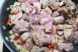 Iahnie de fasole alba Domus cu carne de porc la slow cooker Crock Pot