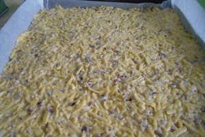 Aperitiv rulada de cartofi, cu sunca si cascaval