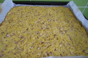Aperitiv rulada de cartofi, cu sunca si cascaval