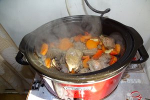 Carne de vita la slow cooker Crock Pot