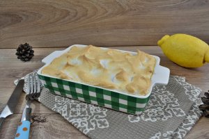 Desert clatite cu branza si bezea