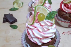 Desert briose cu migdale, ciocolata si mascarpone