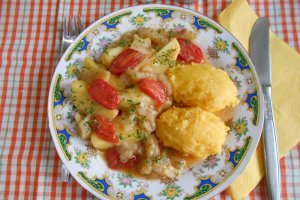Tocanita de cartofi, cu ardei copti