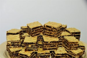 Desert prajitura cu foi de napolitana