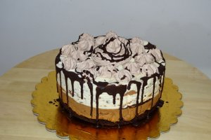 Desert tort cheesecake Tuxedo
