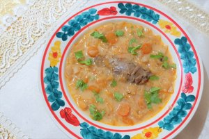 Luscos cu carne de rata