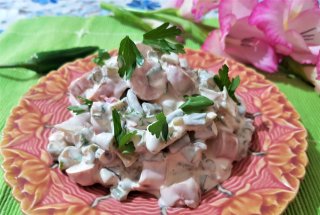 Salata de fasole verde cu cremvusti