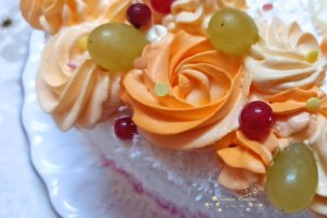 Desert tort cu nuca de cocos si crema de unt cu cafea (Revelion 2021)