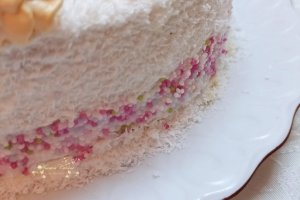 Desert tort cu nuca de cocos si crema de unt cu cafea (Revelion 2021)