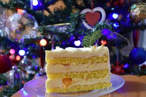 Desert tort cu lamaie si lapte condensat