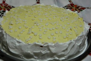 Desert tort cu fructe si aroma de cocos