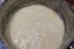 Desert prajitura cu foi fragede cu nuci și crema de lamaie