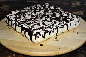 Desert prajitura cu iaurt