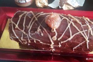 Desert buturuga cu ciocolata si crema de castane (fara gluten, low carb)