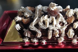 Desert buturuga cu ciocolata si crema de castane (fara gluten, low carb)