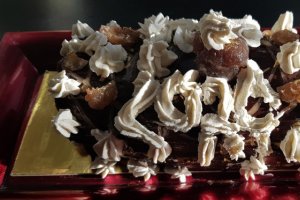 Desert buturuga cu ciocolata si crema de castane (fara gluten, low carb)