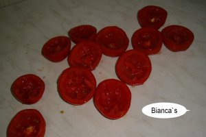 Rosii umplute cu branza