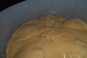 Desert tort de mere cu crema de ciocolata si frisca