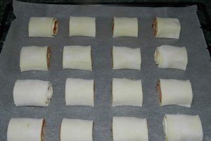 Aperitiv rulada cu cascaval si bacon