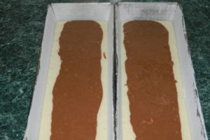 Desert chec cu ciocolata