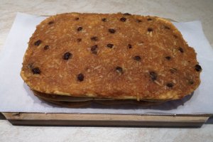 Desert prajitura cu foi si umplutura de mere
