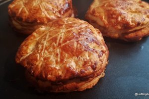 Desert placinta cu migdale, mere si crema de castane / Galette des rois