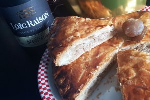 Desert placinta cu migdale, mere si crema de castane / Galette des rois