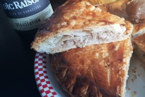 Desert placinta cu migdale, mere si crema de castane / Galette des rois