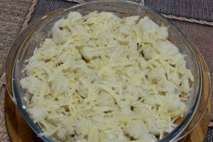 Musaca de conopida cu carne de porc