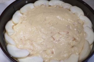 Desert prajitura cu mere si mascarpone