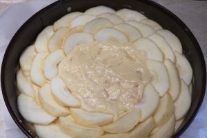 Desert prajitura cu mere si mascarpone