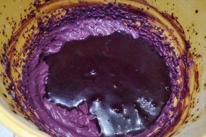 Desert tort cu afine si jeleu de zmeura