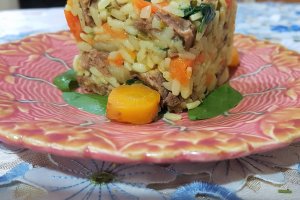 Orez cu carne de vacuta si spanac
