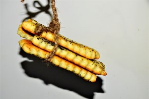 Aperitiv saratele cu unt si untura