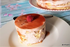 Desert tort cu pandispan si jeleu de gutui