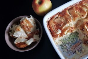 Desert gratin de mere cu nuca de cocos
