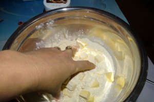 Desert coji de rulouri, umplute cu diverse creme
