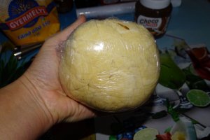 Desert coji de rulouri, umplute cu diverse creme