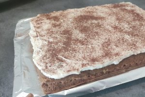 Desert prajitura cu mere si crema mousseline