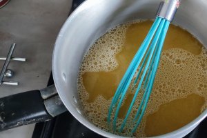 Desert tort profiterol cu ciocolata si portocale